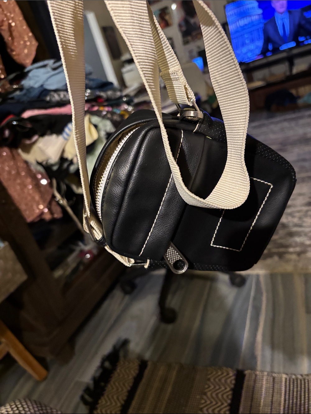 Zara Black Mini Crossbody Bag with Cream Strap - Picture 10 of 10